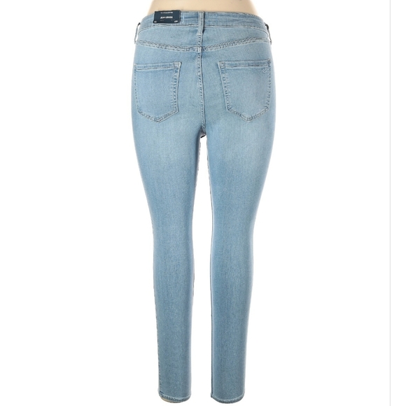 Hollister Jeans - Picture 2 of 3